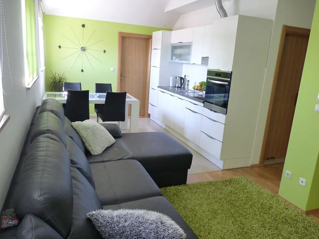 Apartments Fragola  Split